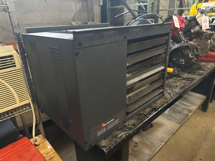 mr-heater-big-maxx-natural-gas-heater-image-2