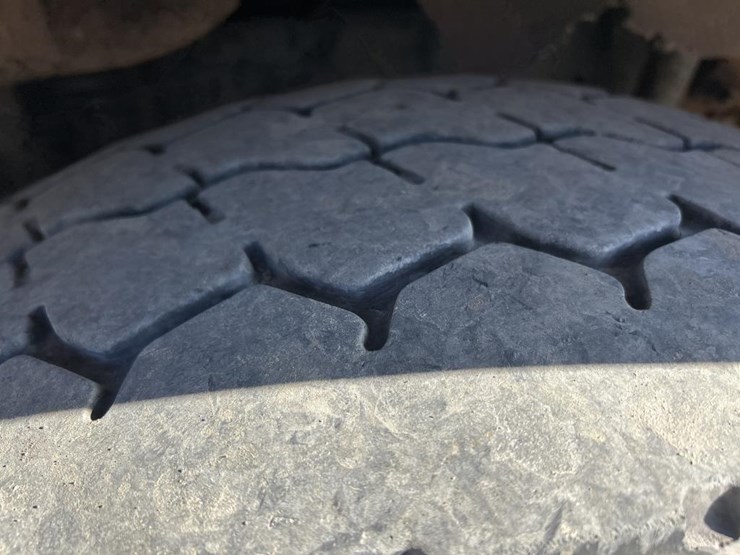 1997-cummins-m11-image-77