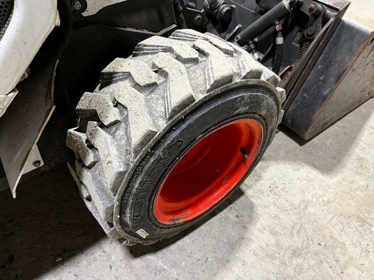 2021-bobcat-l23-image-18