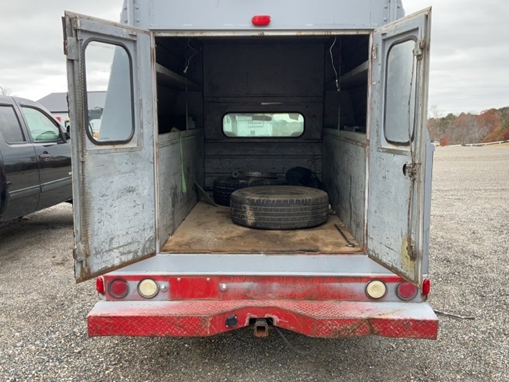 chevrolet-2500-image-5