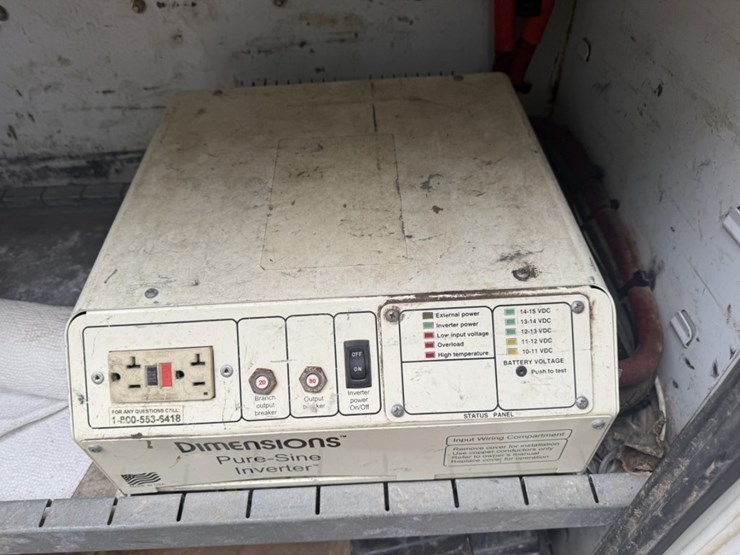 #1840-•-2013-ram-5500-4x4-service-truck-image-26