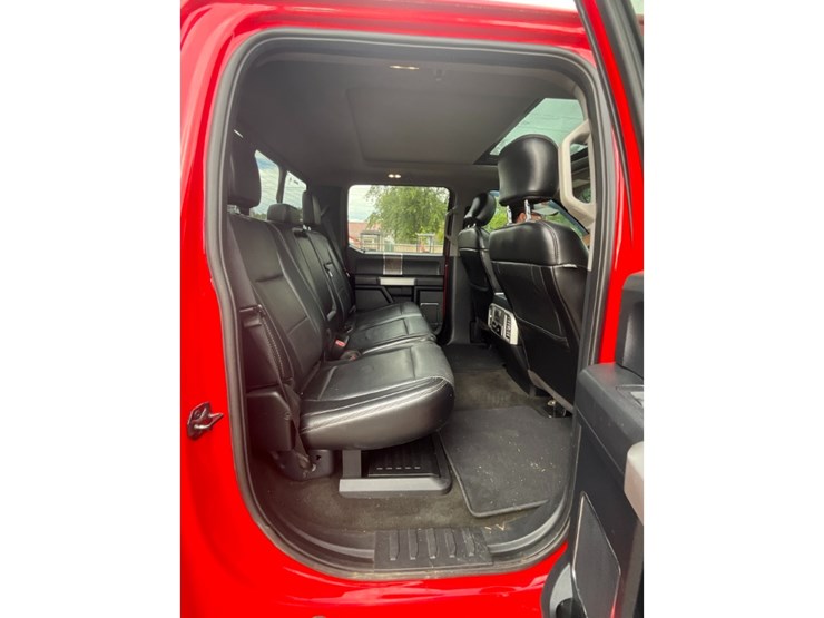 2017-ford-f350-image-19