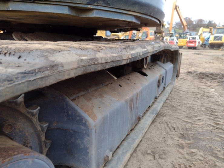 yanmar-vio35-image-37