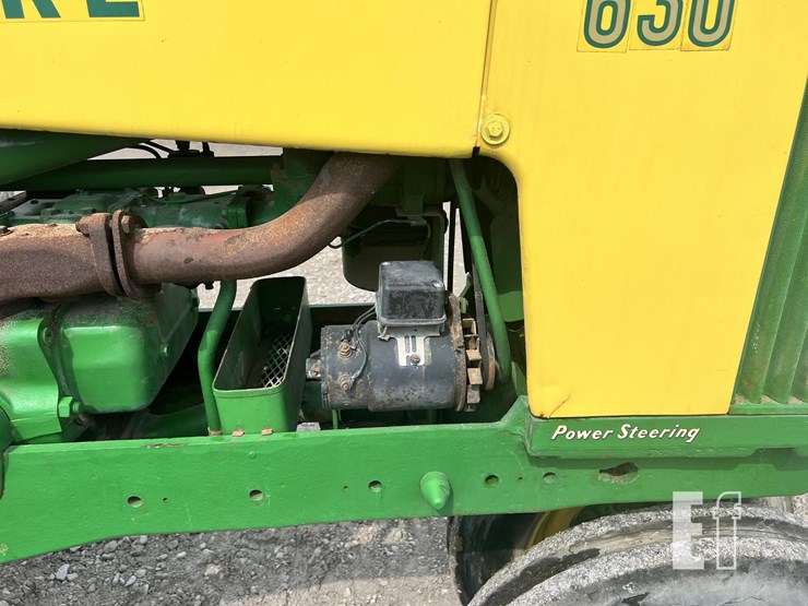john-deere-630-image-19