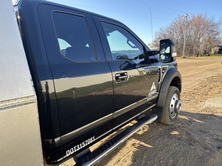 2018-ford-f450-image-16