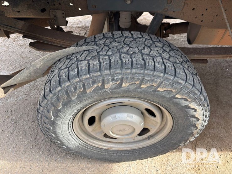 ford-f250-xl-image-44