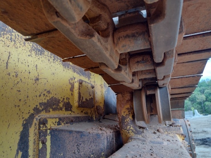komatsu-d61ex-23-image-31