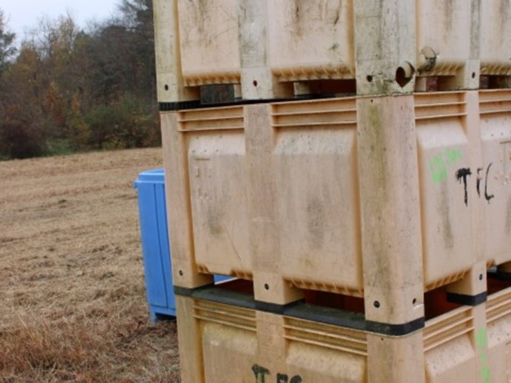 3-macx-insulated-boxes-48"-x-38"-x-31"-image-2