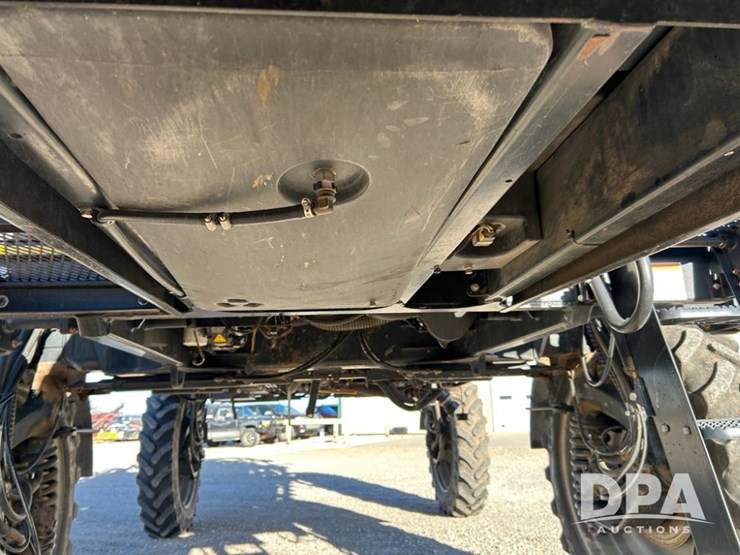 case-ih-patriot-4440-image-52