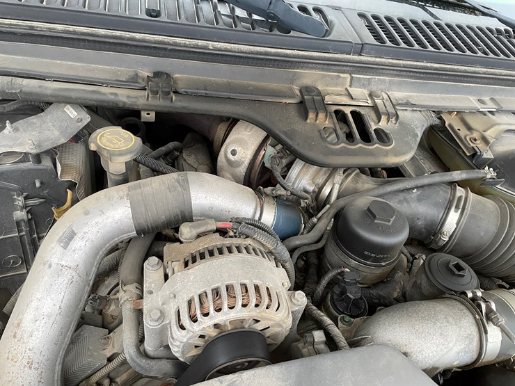 2004-ford-f450-image-35