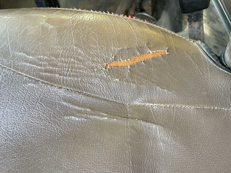 international-4900-image-104