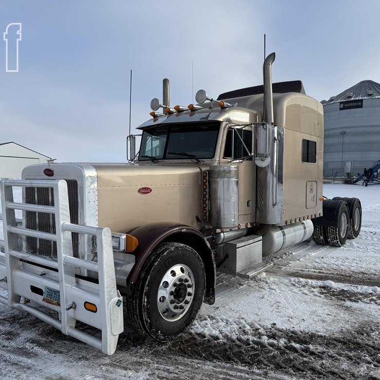 2004 PETERBILT 379