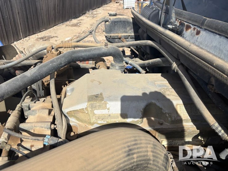 freightliner-fl106-image-53