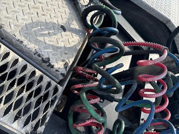 international-hx-image-43