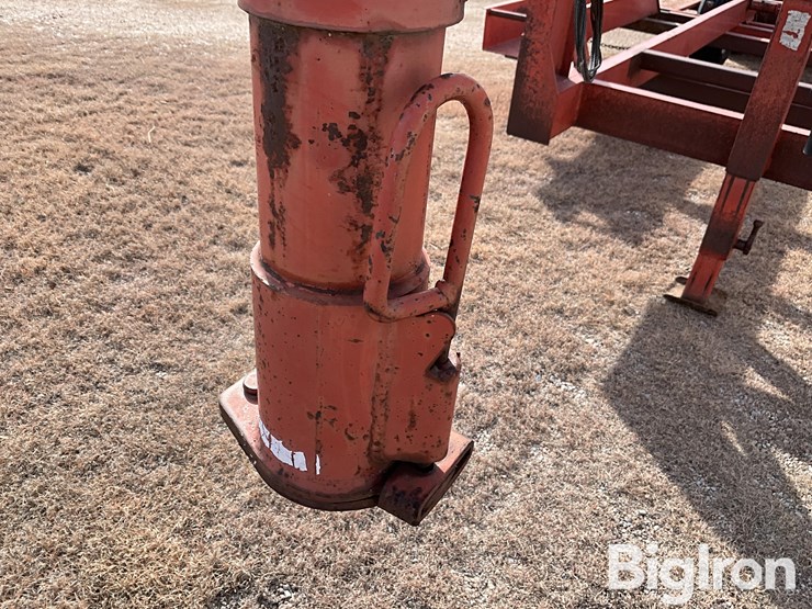 1993-donahue-t/a-swather-trailer-image-9