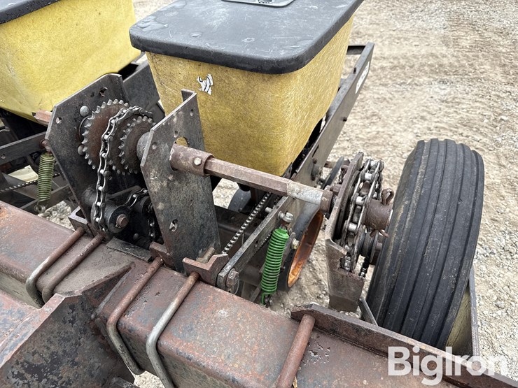 shop-made-2-row-planter-image-10