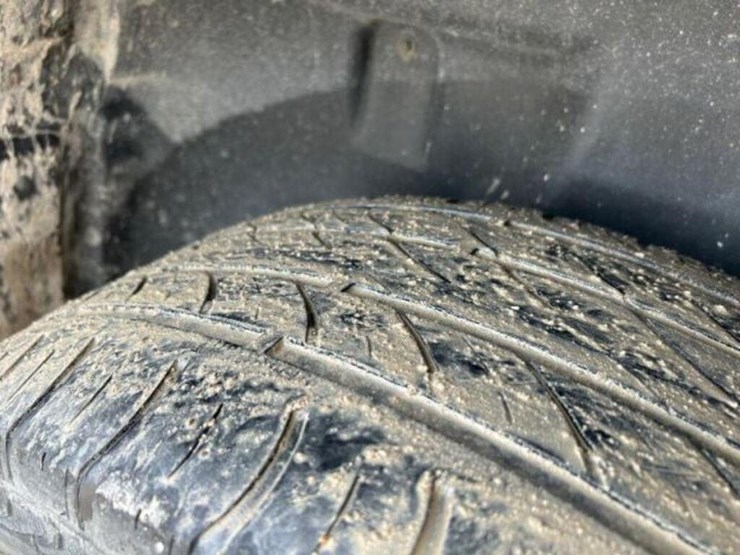 2020-ram-1500-laramie-longhorn-image-44