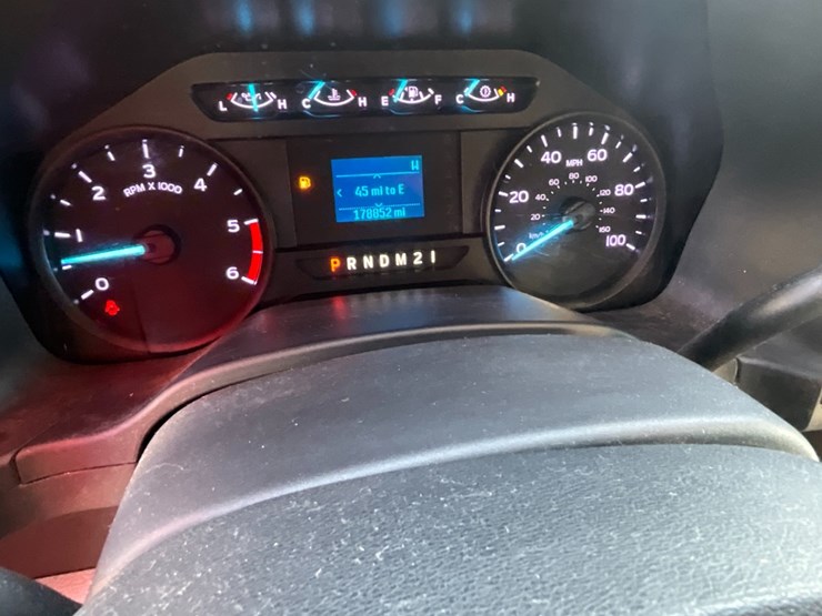 2019-ford-f550-image-21