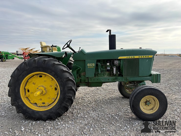 john-deere-4020-image-4