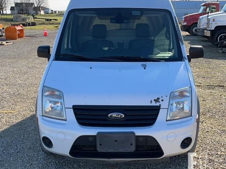 ford-transit-connect-image-2