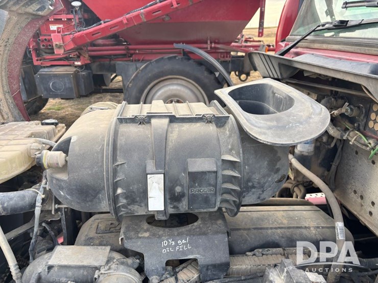 2014-kenworth-t660-image-48