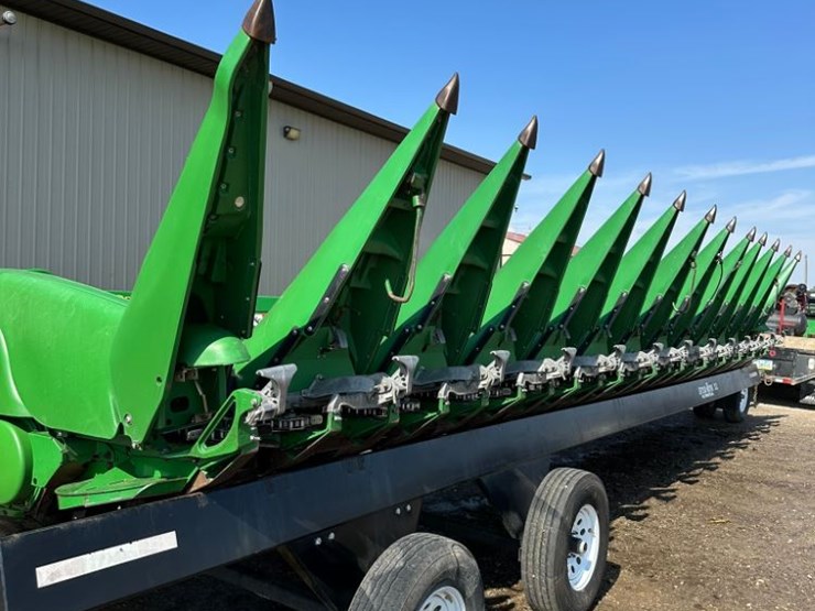 2011-john-deere-612c-image-3