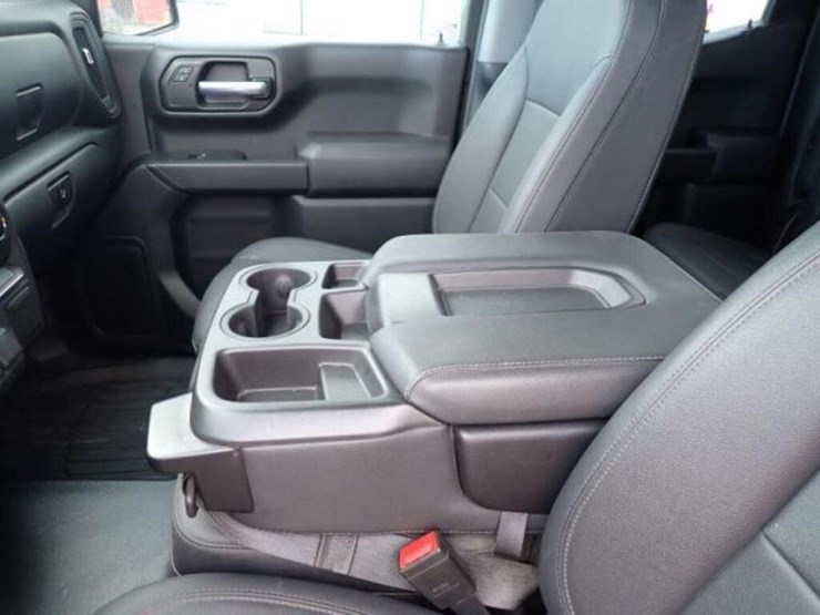 chevrolet-silverado-1500-image-30