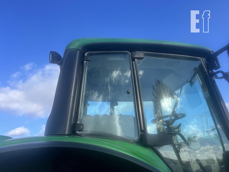 2008-john-deere-7330-image-49