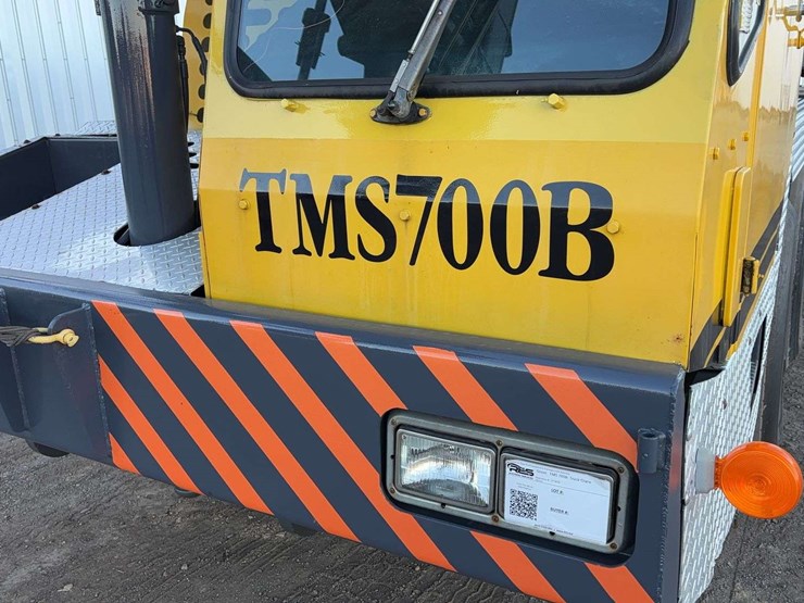 1993-grove-tms700b-image-42