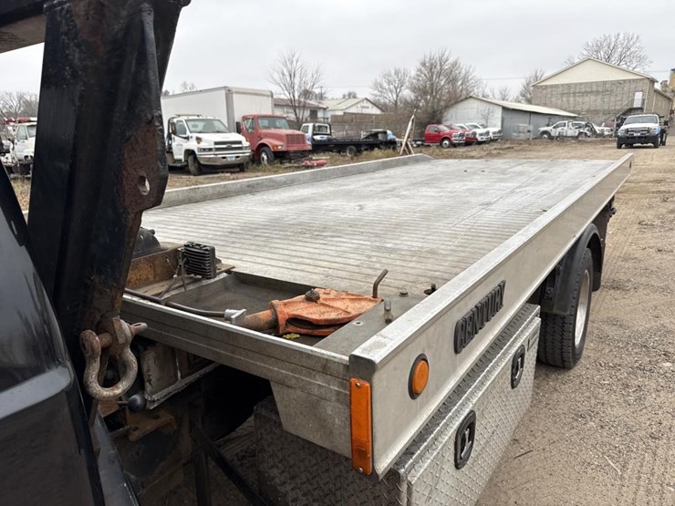 ford-f550-xlt-image-19