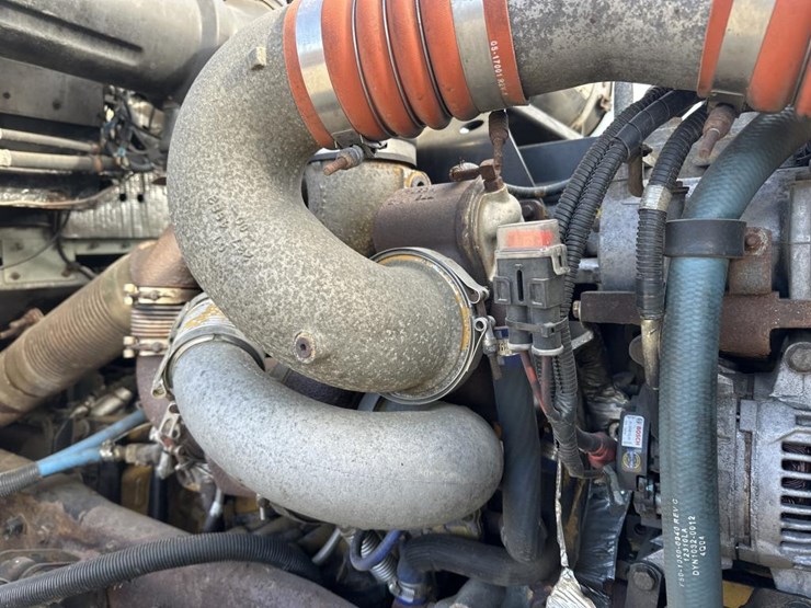 2005-kenworth-t800-image-45