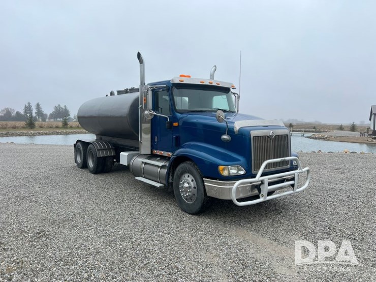 2006-international-9400-eagle-image-14