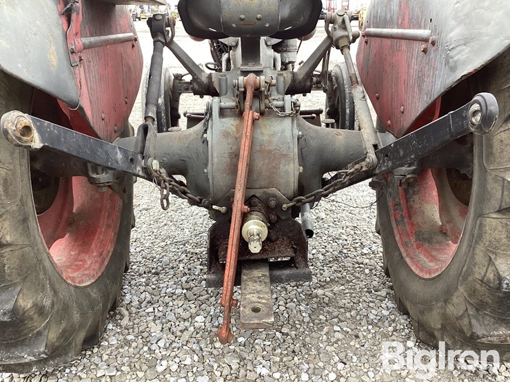 ferguson-t030-2wd-tractor-image-18