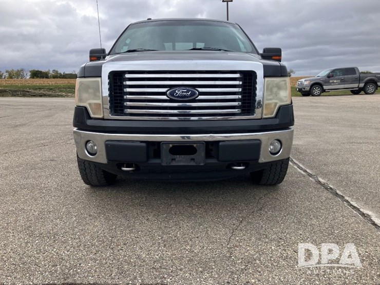 ford-f150-xlt-image-2
