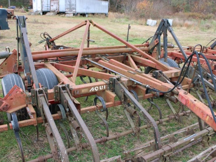unverferth-mod-615-sn-930010-s-tine-cultivator-triple-baskets-rer-vac-unver-image-6