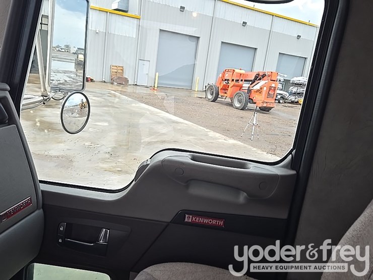 kenworth-t370-image-112