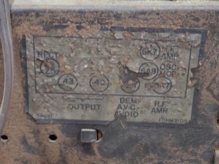 vintage-stromberg-carlson-triple-range-radio-image-9