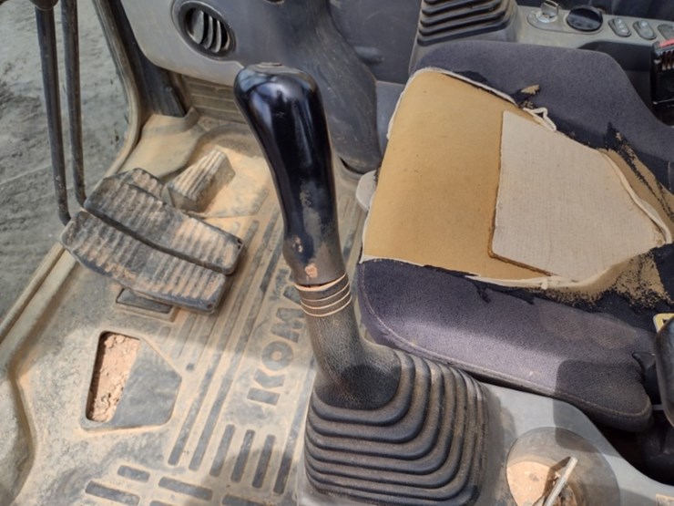 komatsu-pc290-lc-11-image-11