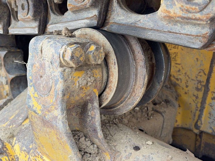 2002-komatsu-d65ex-image-16