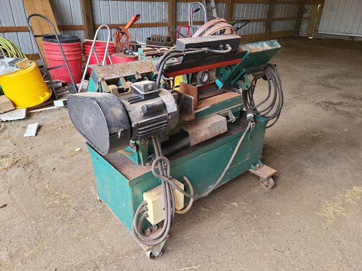 grizzley-69744--band-saw-on-wheels-w/coolant-image-6