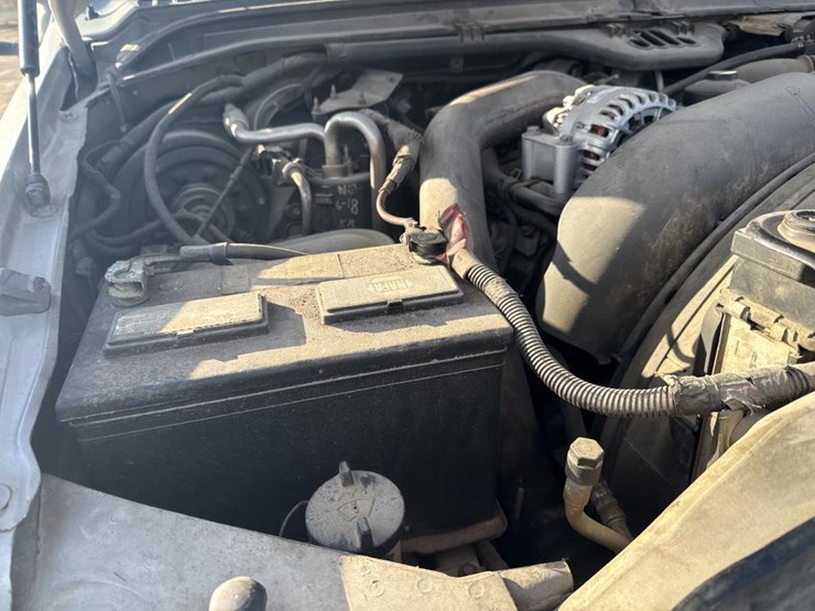 2006-ford-f550-image-17