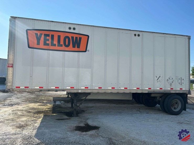 2014-stoughton-28-ft-image-2