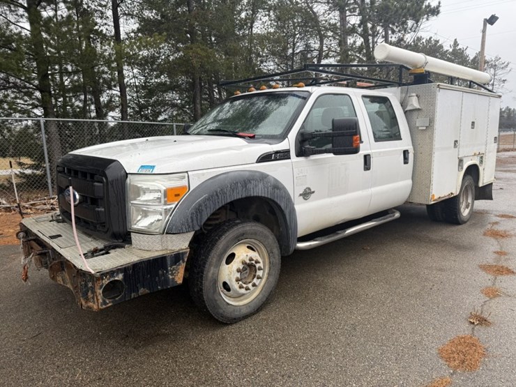 2011-ford-f550-image-2