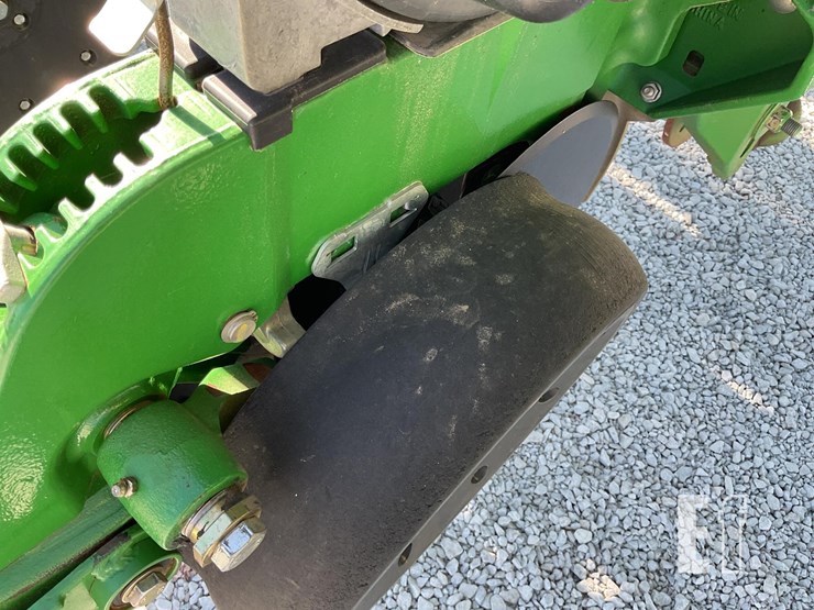 john-deere-1770-ccs-image-40