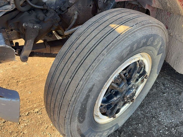 1993-international-4900-image-18