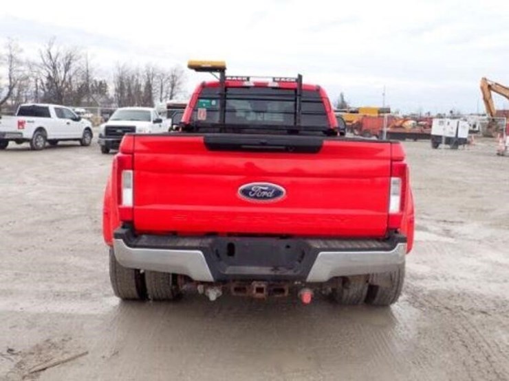 ford-f350-xlt-image-6