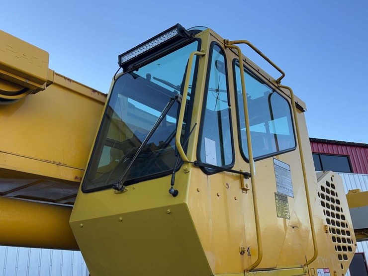 1993-grove-tms700b-image-48