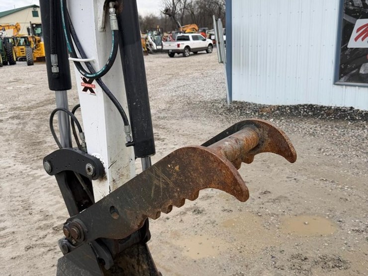 2022-bobcat-e50-image-11