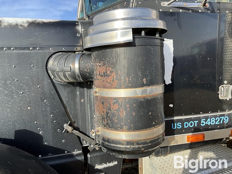 1987-peterbilt-359-image-13