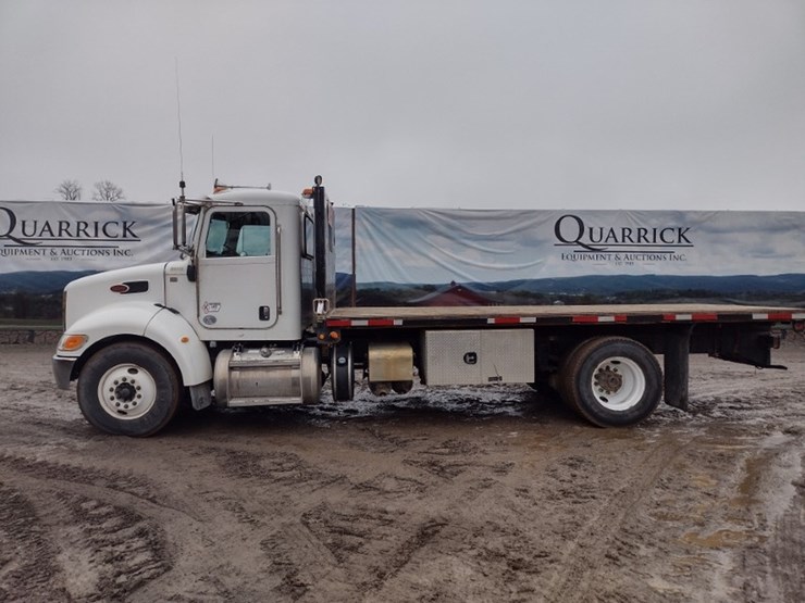 peterbilt-337-image-1